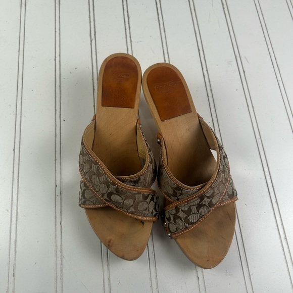 Coach Sharon Tan Brown Wooden Kitten Heel Clogs Vintage Y2K Women’s Size 6 - Picture 11 of 11